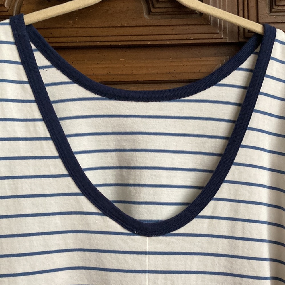Levi’s Stripped Top with Deep U Back L - Picture 5 of 7